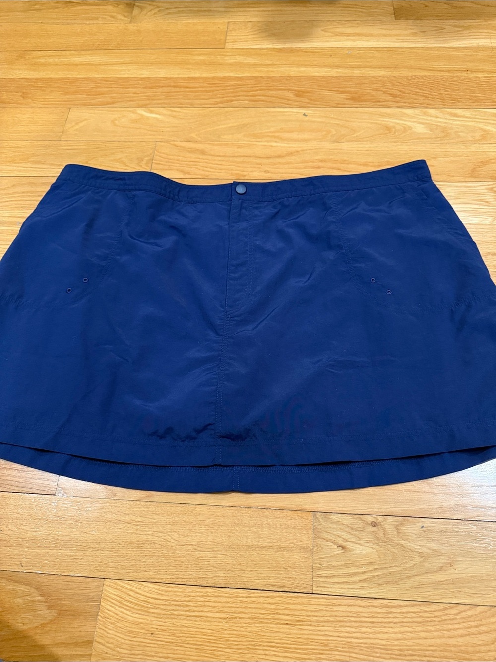 Lands’ End women’s blue swim skirt size 22W.NWOT